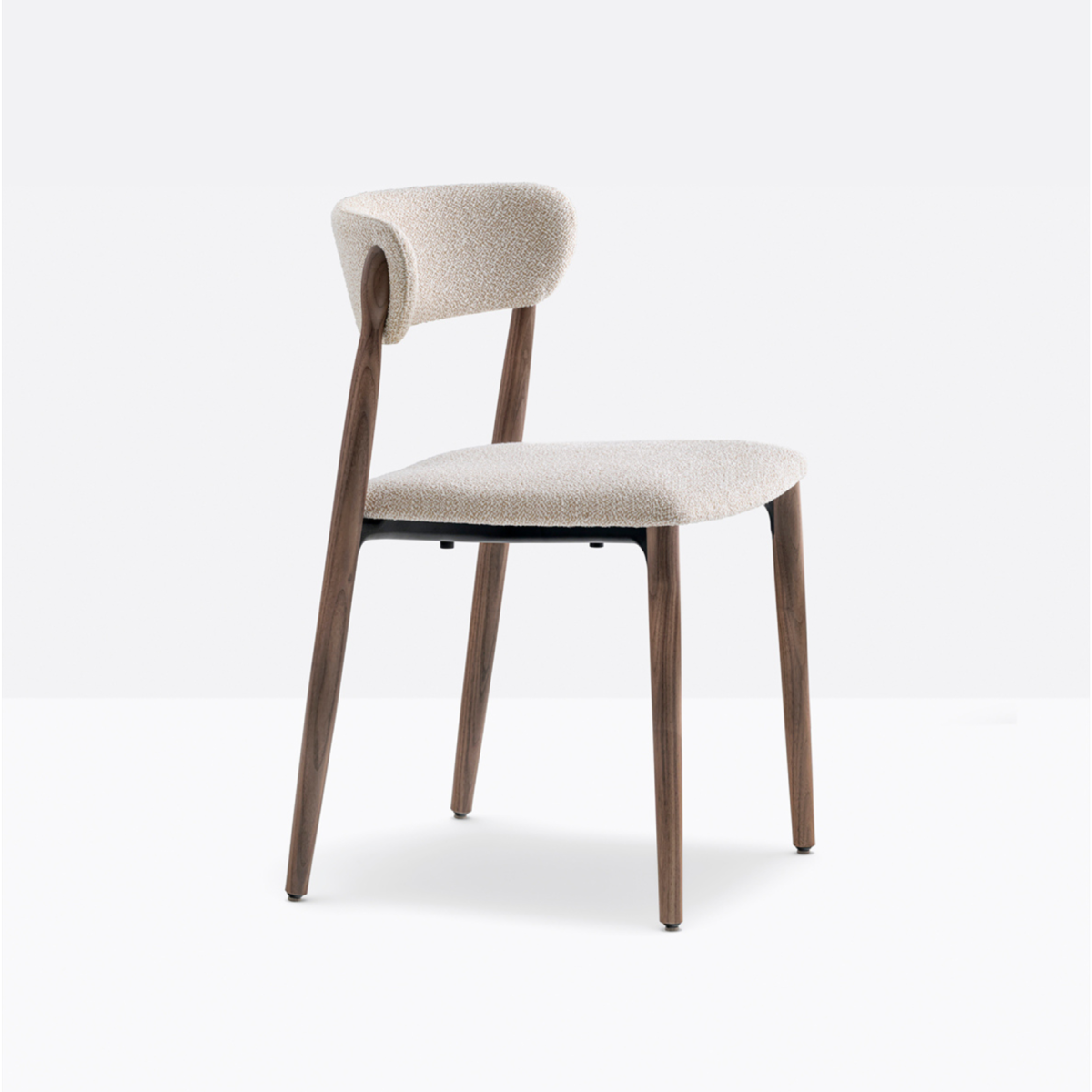 Chaise de repas confortable et rembourrée en bois et aluminium coulé sous pression, collection NEMEA 