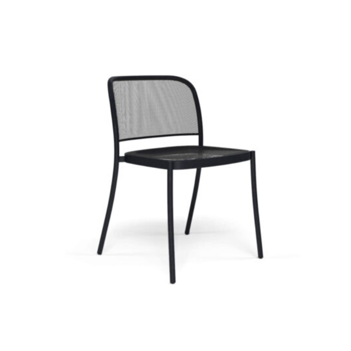 Chaise de restaurant empilable en acier galvanisé avec assise et dossier aéré de la Collection Café à Nice