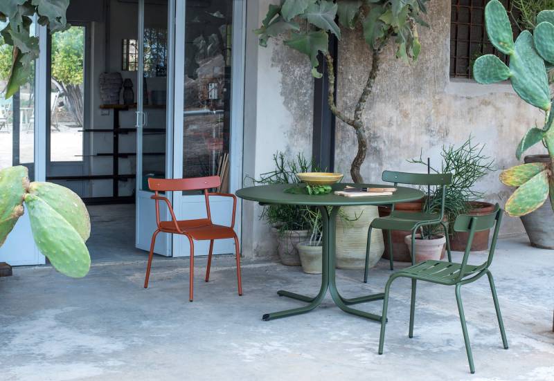 Table de jardin en acier galvanisé avec plateau et coloris au choix collection SYSTEM