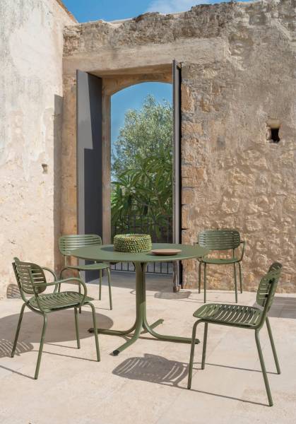 Table de repas d'extérieur en acier galvanisé disponible en 5 coloris collection SYSTEM