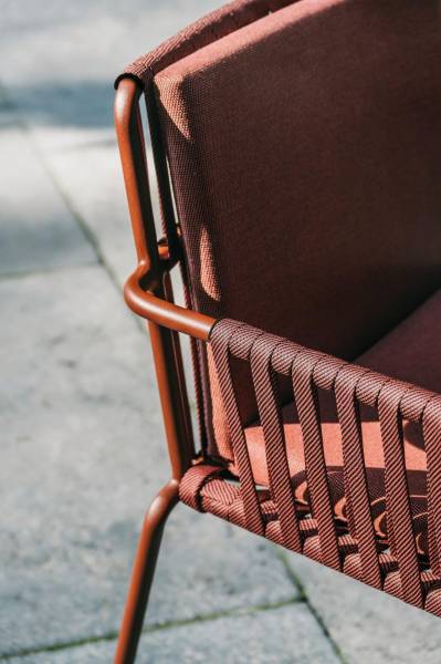 Détail de la corde d'extérieur haut de gamme avec coussin assise/dossier confortable en tissu 100% acrylique