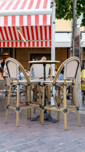 Aménagement de terrasse de La Civette élégante et conviviale