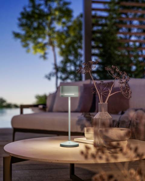Lampe de table élégante et raffinée pour extérieur de la Collection Monza à Grasse