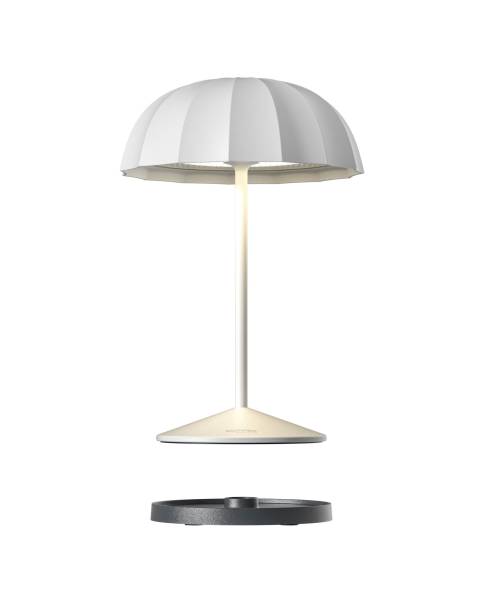Lampe d’extérieur en aluminium et forme parasol de la Collection Ombrellino à Saint Raphaël