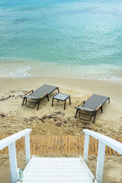 bain de soleil de la collection Amelia en Toile en textilène et en aluminium themo laqué à Cannes