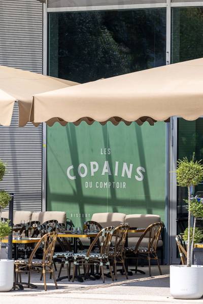 Parasols et mobilier extérieur CHR à Saint- Laurent-du-Var 