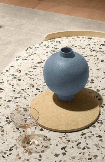 Plateau de table en marbre aggloméré par PEDRALI à Antibes