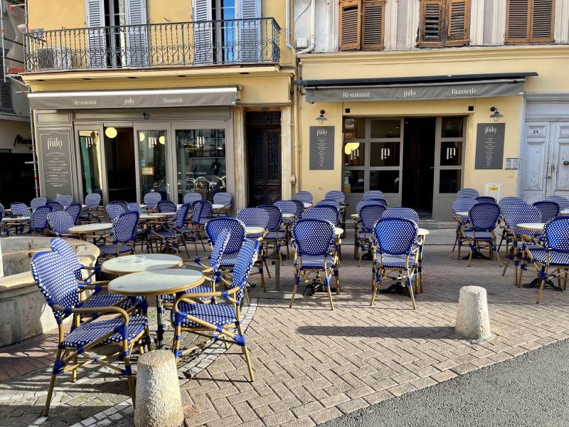 Vue de la terrasse du restaurant Café Milo à Antibes