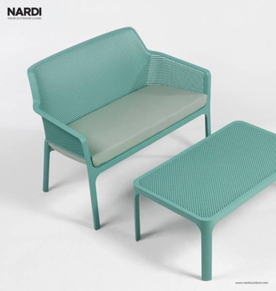 Canapé deux places Air Barchair par NARDI en polypropylène couleur bleu vert à Biarritz à Marseille