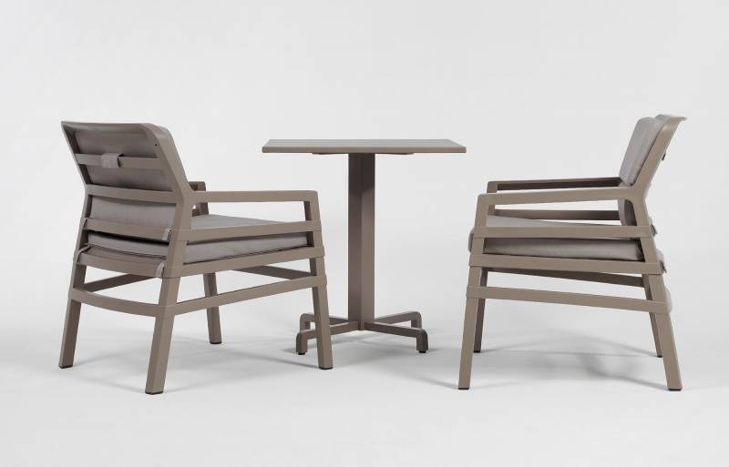 Fauteuil lounge monobloc confortable en polypropylène collection Aria fit