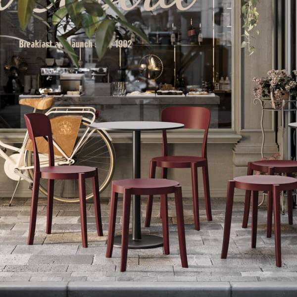 chaise de repas de la collection Torre couleur aubergine à Bordeaux