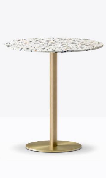 Plateau de table en marbre aggloméré par PEDRALI à Antibes